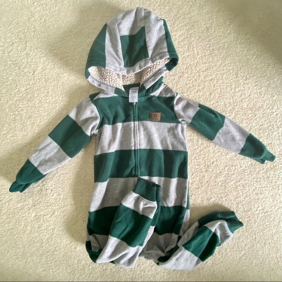 3 piece bundle Carter’s 24 month One piece - Picture 4 of 4